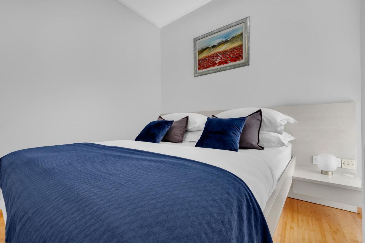Luxury Center Apartma